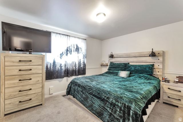 421 E 8220 S, Sandy, UT 84070