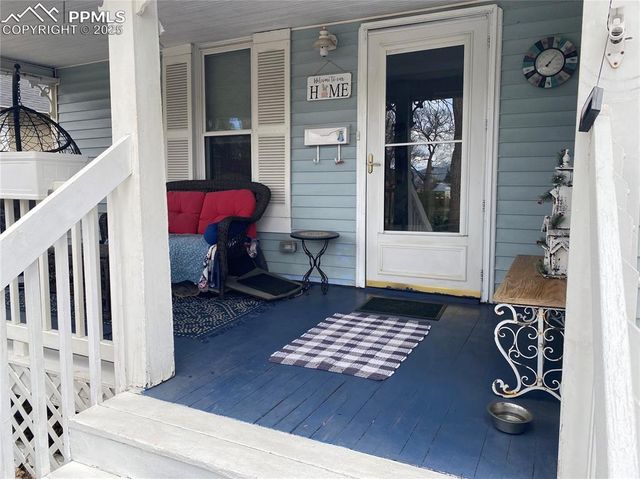 223 Custer Avenue, Colorado Springs, CO 80903