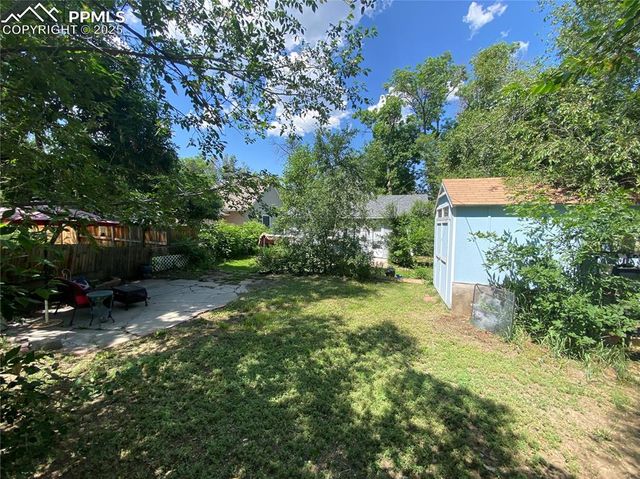 223 Custer Avenue, Colorado Springs, CO 80903