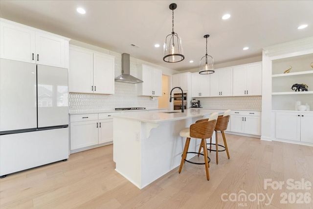 3934 Zinnia Drive, Harrisburg, NC 28075