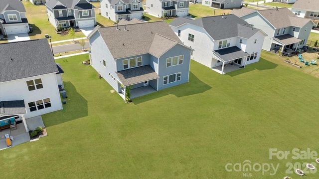 3934 Zinnia Drive, Harrisburg, NC 28075