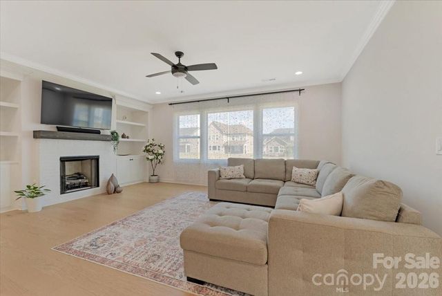 3934 Zinnia Drive, Harrisburg, NC 28075