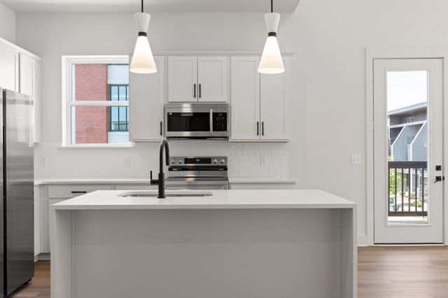1792 S Watkins Street, Chattanooga, TN 37404