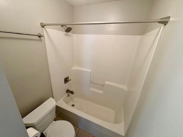 2027 Las Vegas Trail, Navarre, FL 32566