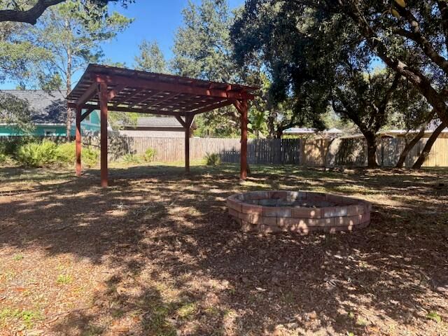 2027 Las Vegas Trail, Navarre, FL 32566