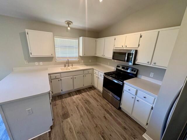 2027 Las Vegas Trail, Navarre, FL 32566