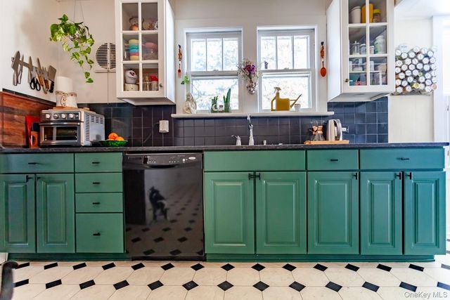 1710 Route 9D, Cold Spring, NY 10516