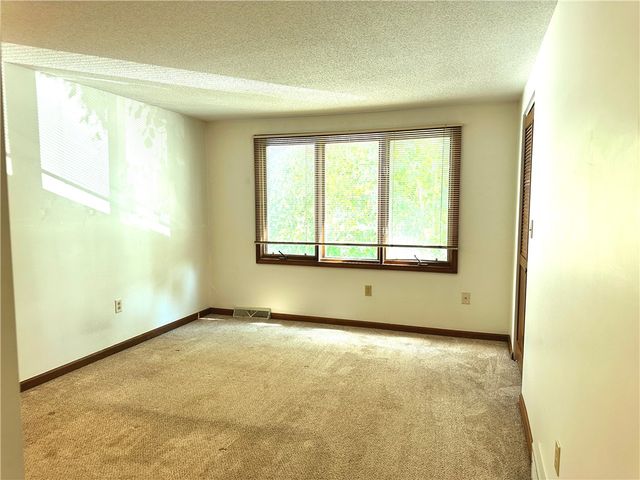 4745 Chestnut Ridge Road 8, Amherst, NY 14228