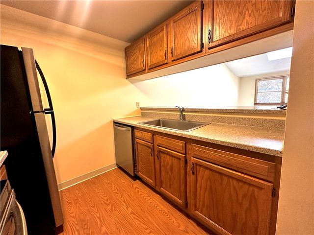 4745 Chestnut Ridge Road 8, Amherst, NY 14228