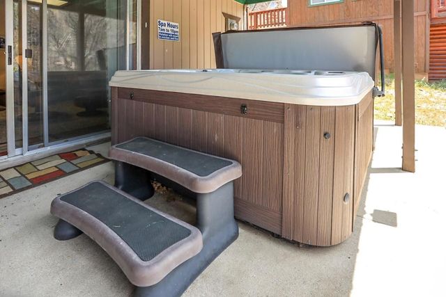 43602 Bow Canyon Lane, Big Bear, CA 92315