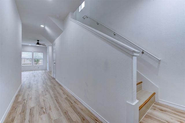8203 Woodlyn Road F, Houston, TX 77028