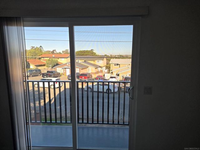 2702 Grove St, National City, CA 91950