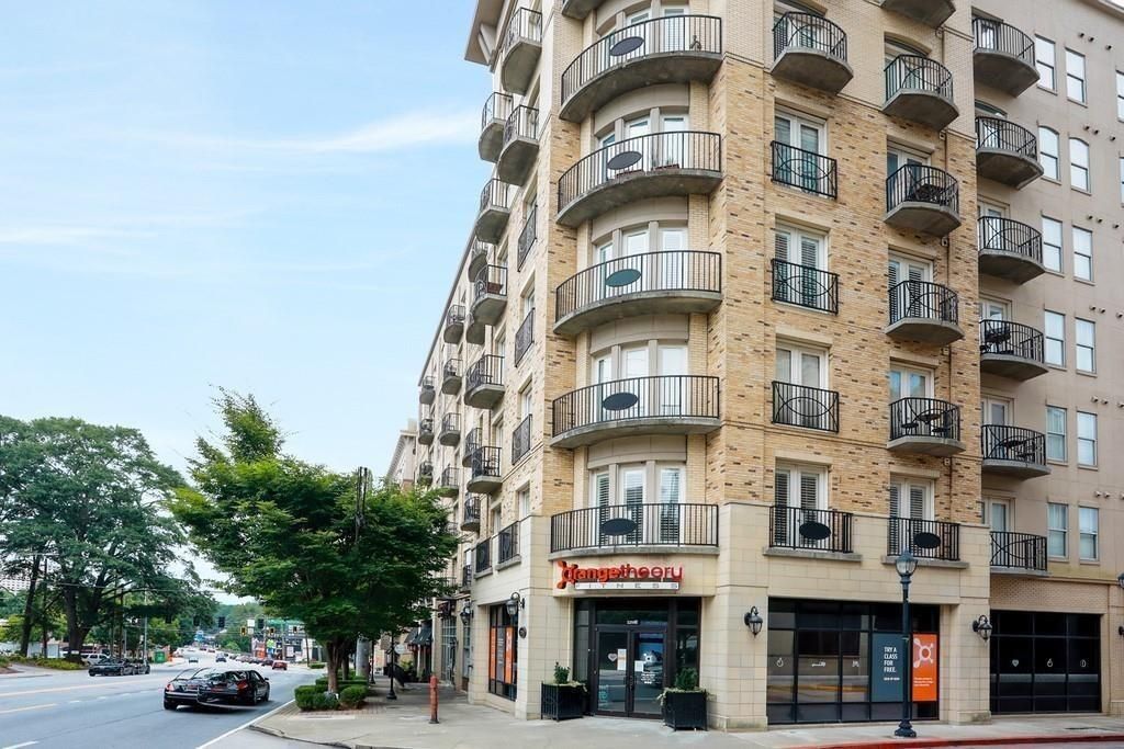 2277 Peachtree NE Road 408, Atlanta, GA 30309