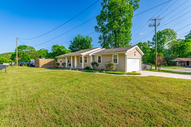 25 S Jenkins Road, Chickamauga, GA 30707