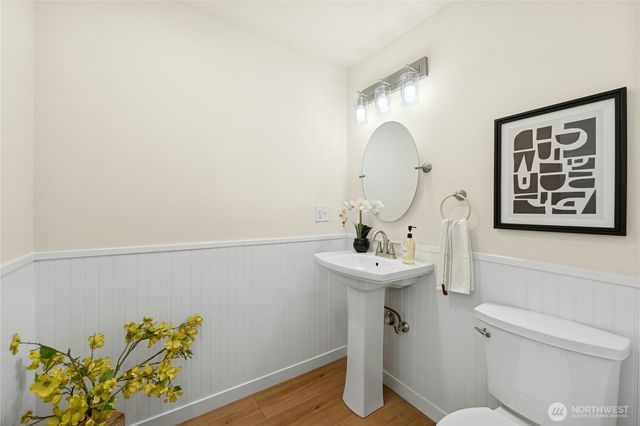 231 NW Shepard Way, Bainbridge Island, WA 98110