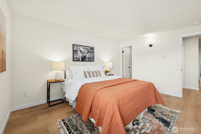 231 NW Shepard Way, Bainbridge Island, WA 98110