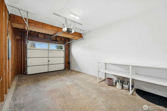 231 NW Shepard Way, Bainbridge Island, WA 98110