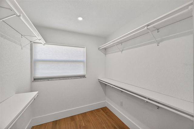 1713 CONNECTICUT AVENUE NE, St Petersburg, FL 33703