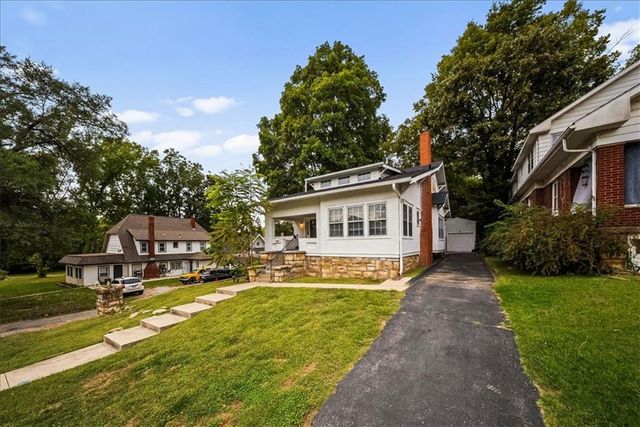 3224 Barber Avenue, Kansas City, KS 66106