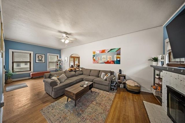 3224 Barber Avenue, Kansas City, KS 66106