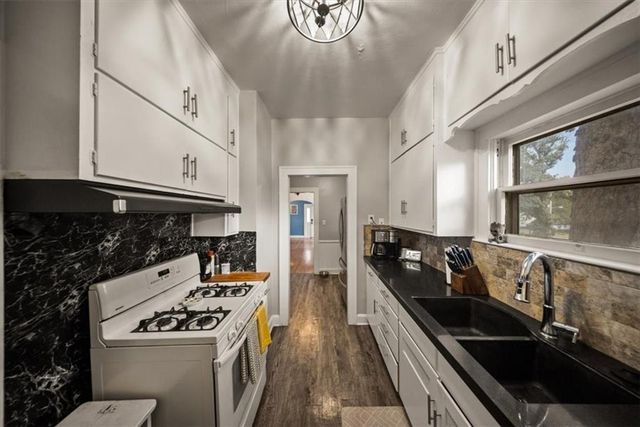 3224 Barber Avenue, Kansas City, KS 66106