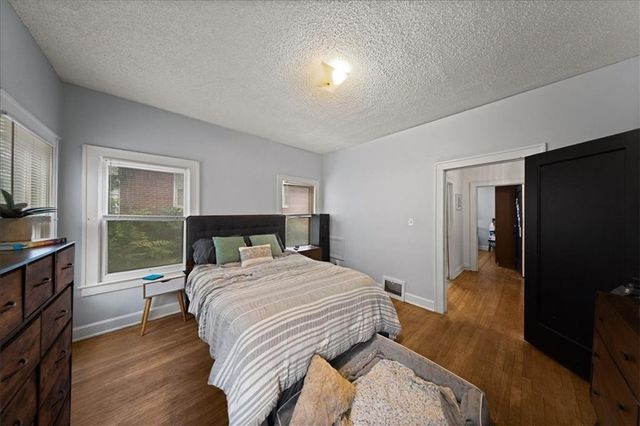 3224 Barber Avenue, Kansas City, KS 66106