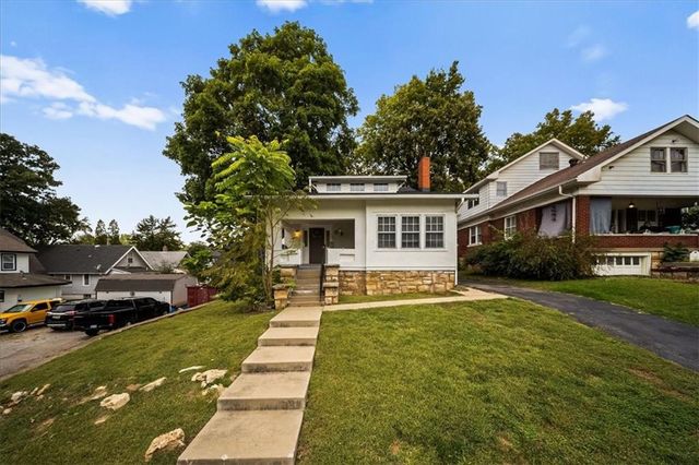 3224 Barber Avenue, Kansas City, KS 66106