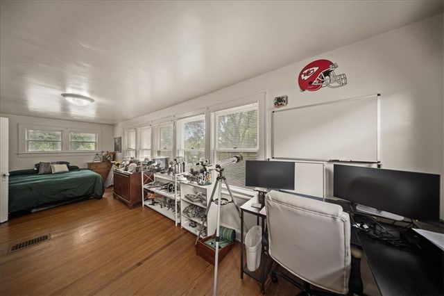 3224 Barber Avenue, Kansas City, KS 66106