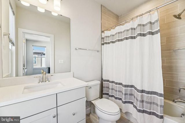 5600 HYATTSVILLE DR, Hyattsville, MD 20782