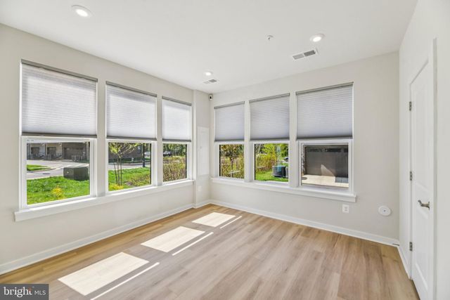 5600 HYATTSVILLE DR, Hyattsville, MD 20782