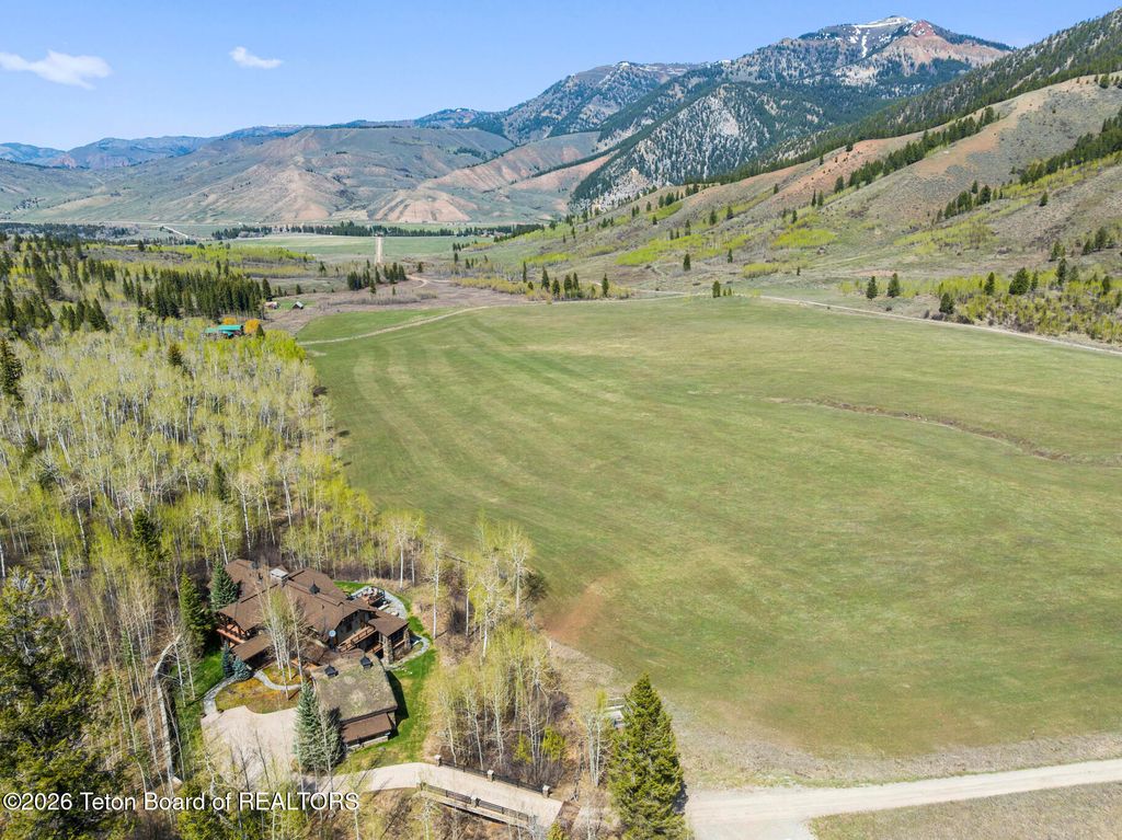 14925 S MCCOY Road, Jackson, WY 83001 photo 10