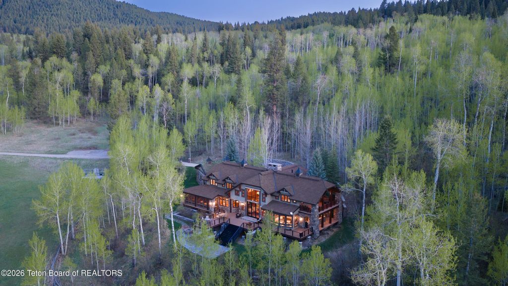 14925 S MCCOY Road, Jackson, WY 83001 photo 2