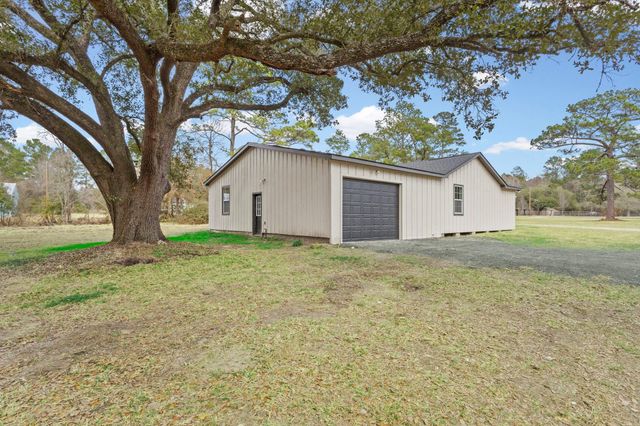 2357 Neyland Road, Silsbee, TX 77656