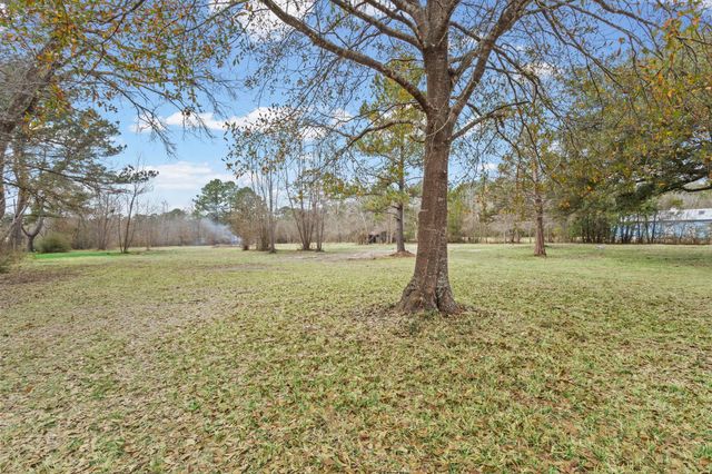 2357 Neyland Road, Silsbee, TX 77656