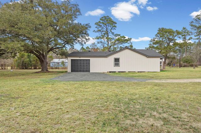 2357 Neyland Road, Silsbee, TX 77656
