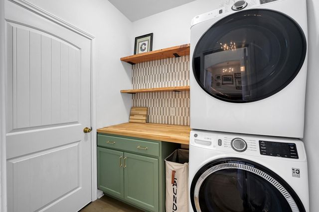 204 Lake Estates Drive, Montgomery, TX 77356