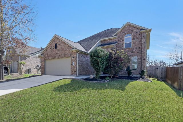 204 Lake Estates Drive, Montgomery, TX 77356