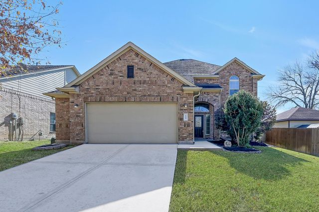 204 Lake Estates Drive, Montgomery, TX 77356