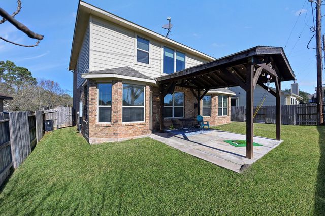 204 Lake Estates Drive, Montgomery, TX 77356