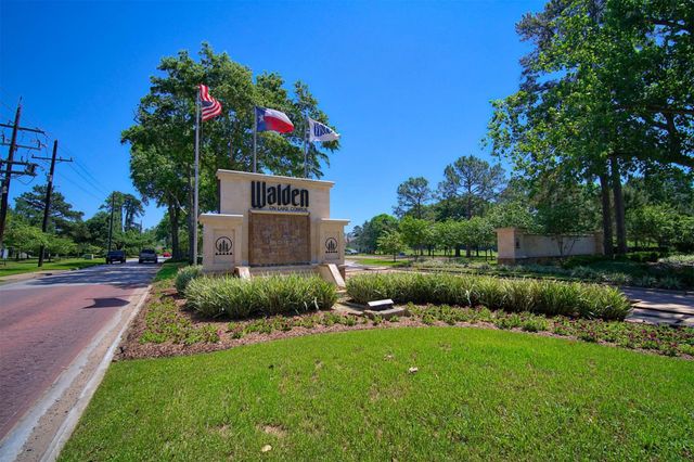 204 Lake Estates Drive, Montgomery, TX 77356