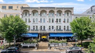 19 Washington Street 354 B3, Saratoga Springs, Inside, NY 12866