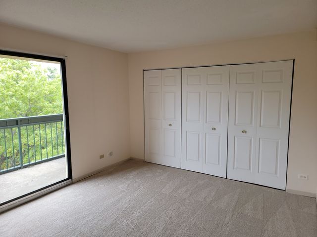 1800 Huntington Boulevard AE615, Hoffman Estates, IL 60169