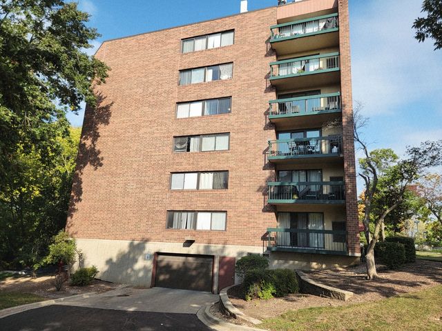 1800 Huntington Boulevard AE615, Hoffman Estates, IL 60169