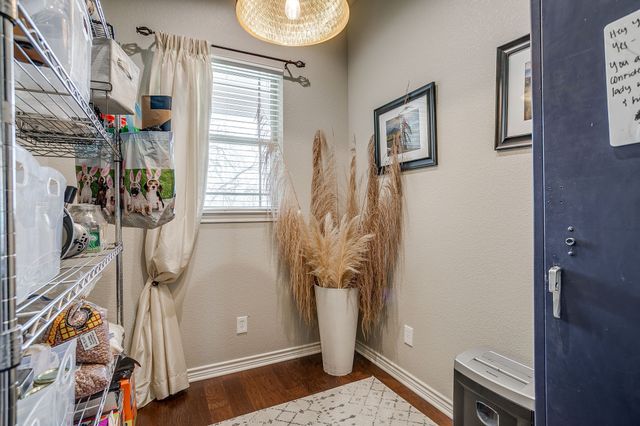 1615 Sanger Drive, Springtown, TX 76082