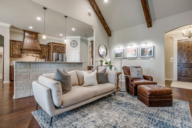 1615 Sanger Drive, Springtown, TX 76082