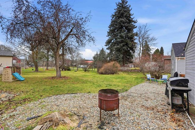 8915 E Cataldo Ave, Spokane Valley, WA 99212