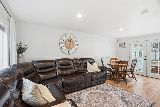 8915 E Cataldo Ave, Spokane Valley, WA 99212