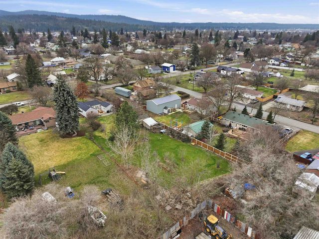 8915 E Cataldo Ave, Spokane Valley, WA 99212