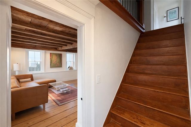 24 Houston Avenue, Newport, RI 02840