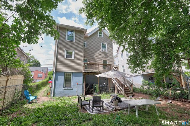 32 Greenwood Street, New Britain, CT 06051